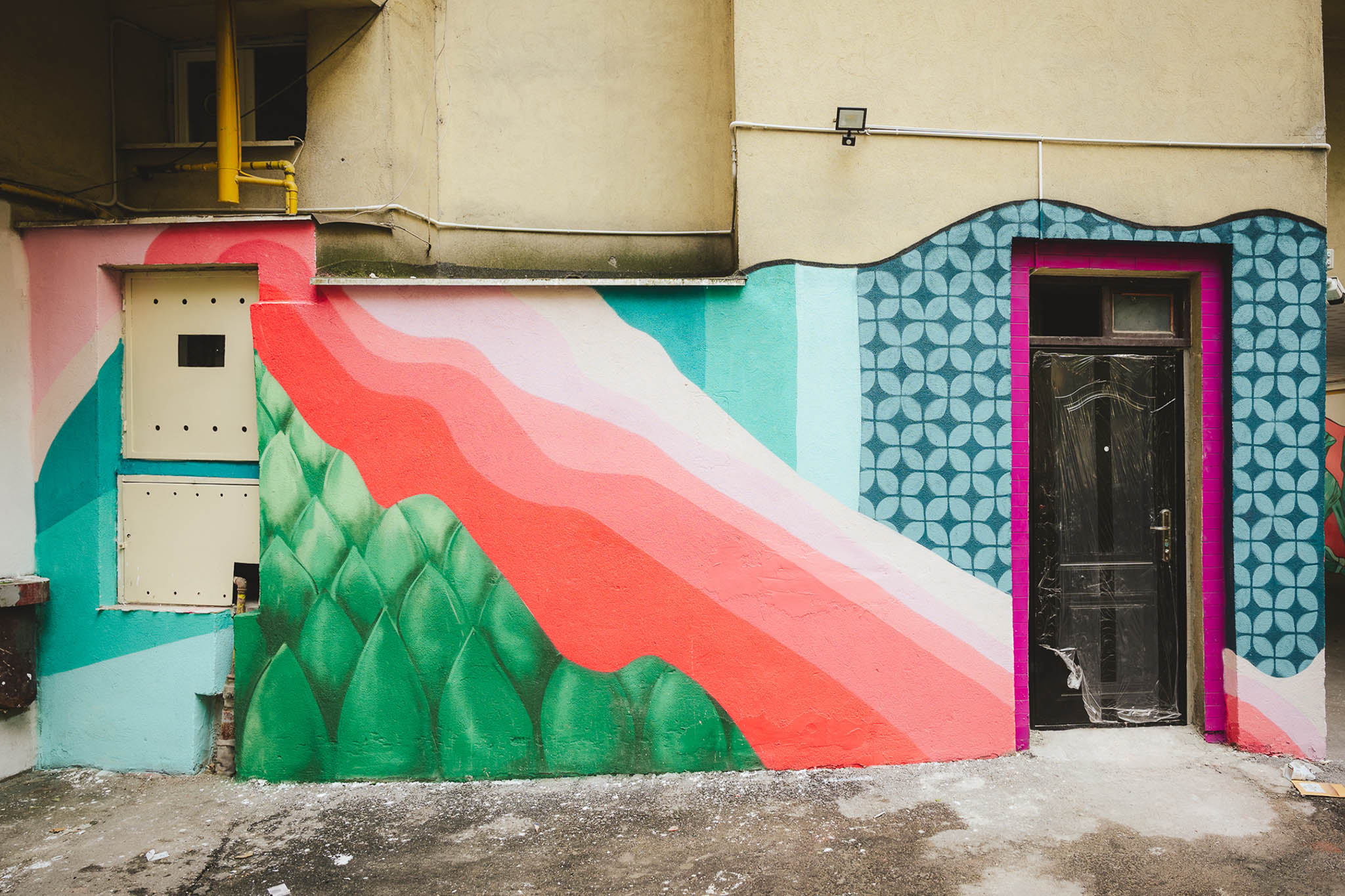 Jana Danilovic x BSBSA street art in Bucharest